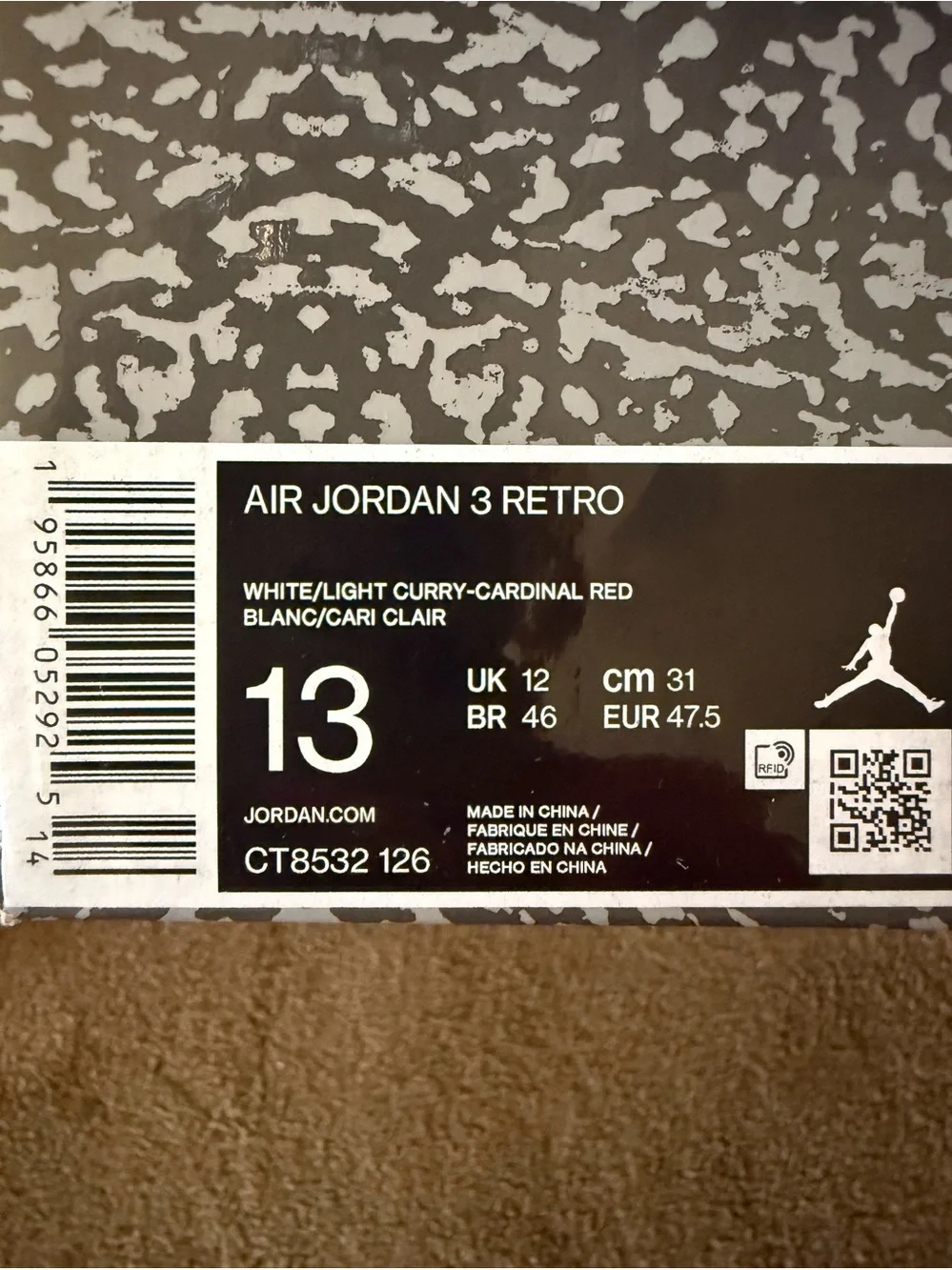 Jordan• 3 Retro in White, Light Curry-Cardinal Red